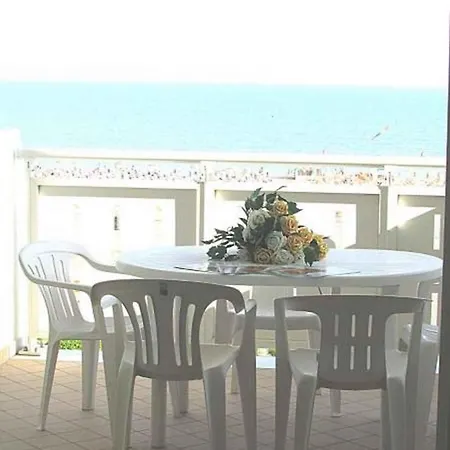 Appartamento In 24595 *